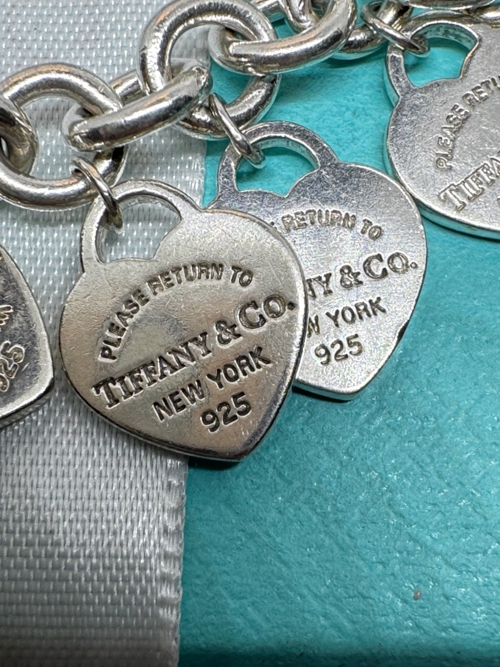 Tiffany & Co Return to Tiffany Multi Heart Tag Bracelet - Picture 8 of 9